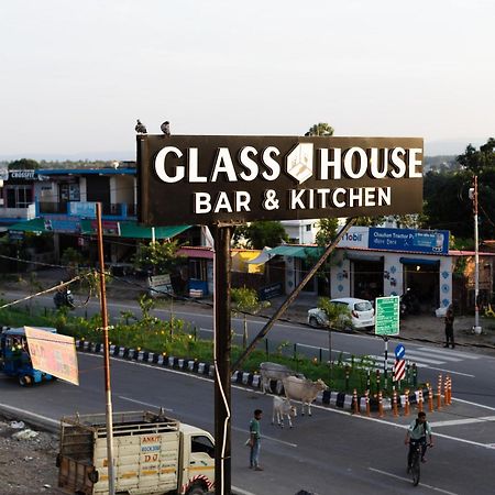 Hotel Js Souvenir Dehradun Bagian luar foto